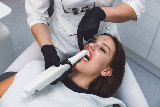 Best Emergency Tooth Extraction in Pine Nyon, CA